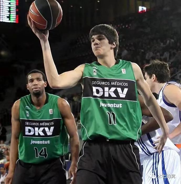 合比赛中 合比赛中