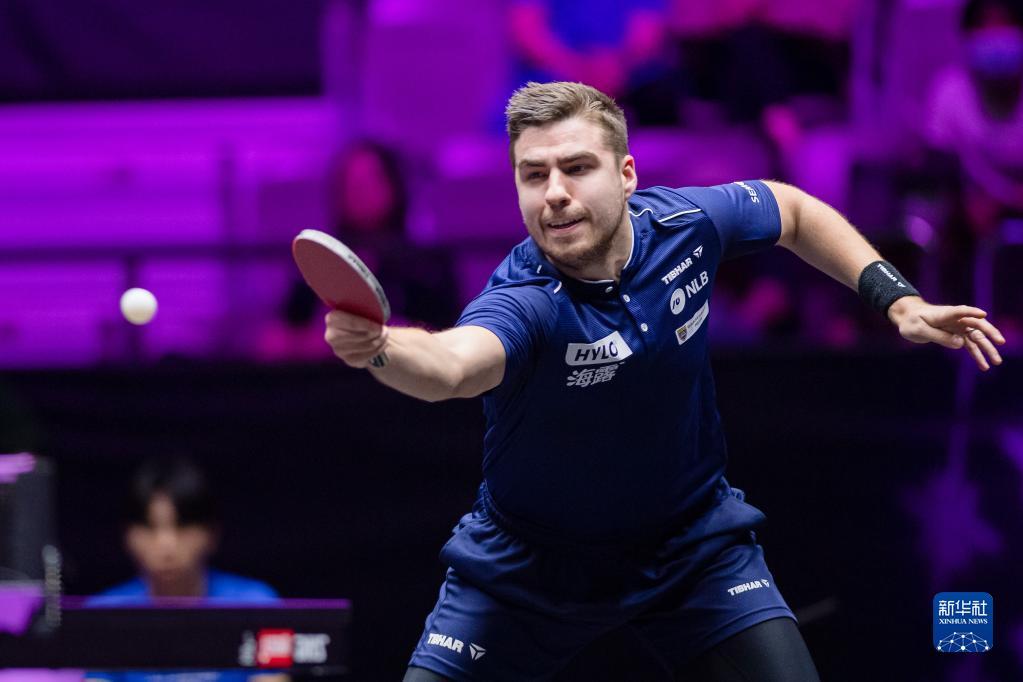 超赛场上 超赛场上